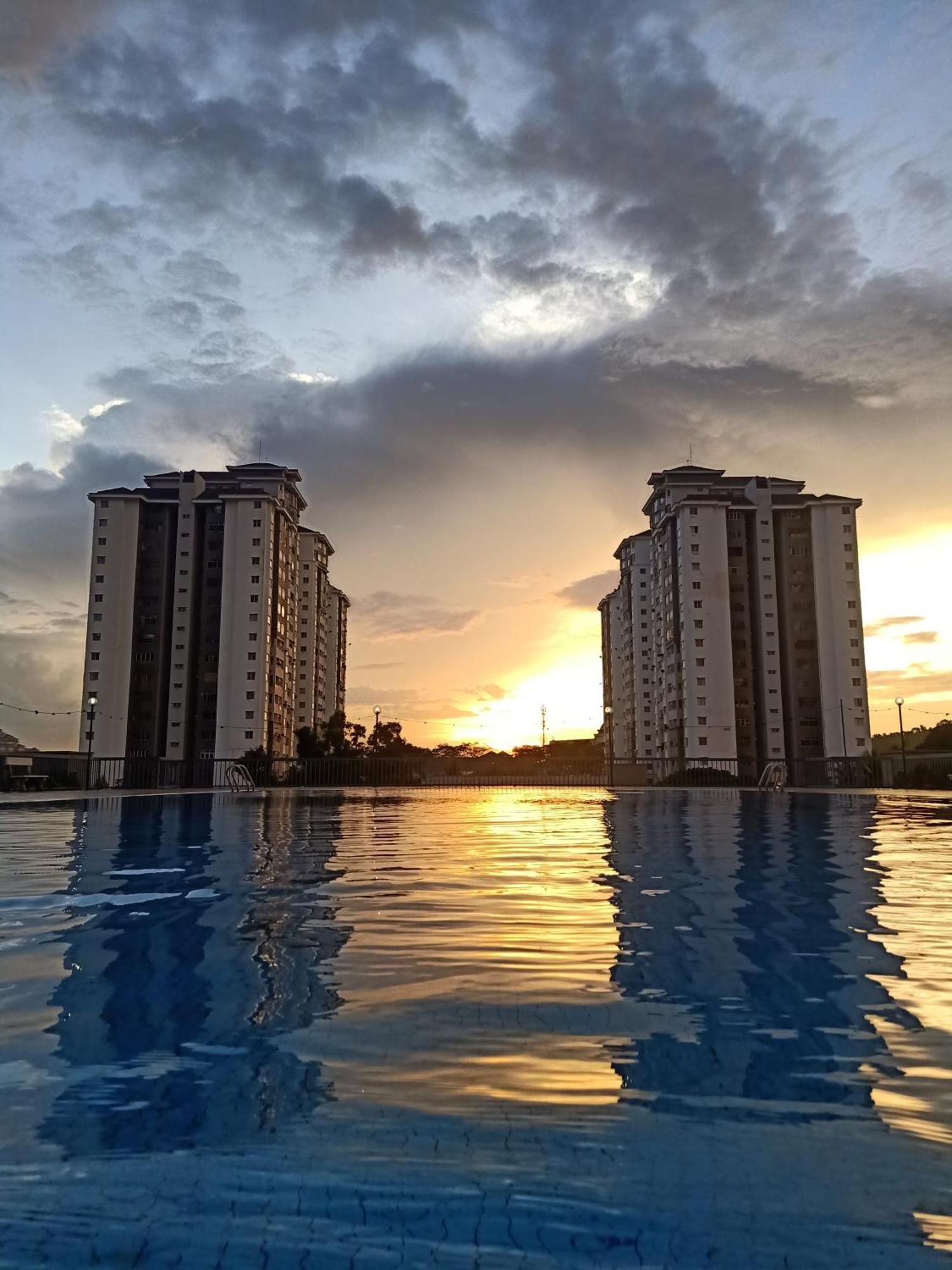 Suria Kipark Damansara 3R2B Apartment Kuala Lumpur Bagian luar foto